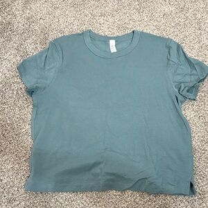 Lululemon Classic Fit Cotton Blend Tee